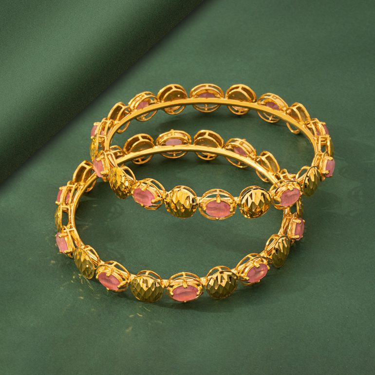 Best gold bangle collection in UAE